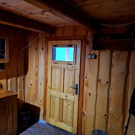 Slovenska Koliba Chalet *